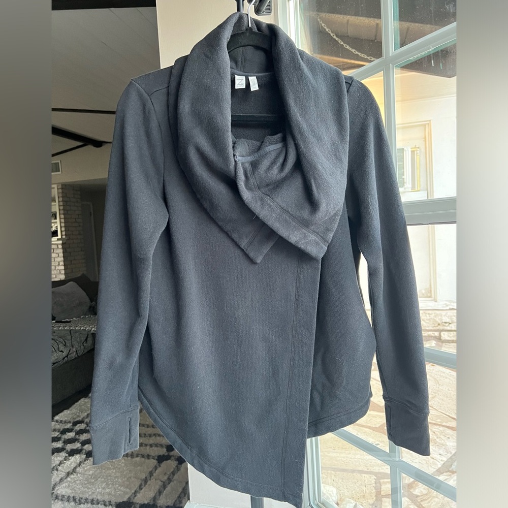 Zella comfy wrap jacket